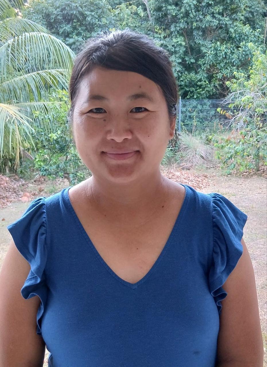 Thérèse Ya Traductrice Hmong